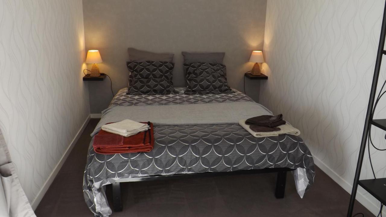 Appartement T2 ,parking privé,terrasse, 10 mns à pieds de la cité corsaire et ses plages Saint-Malo Extérieur photo