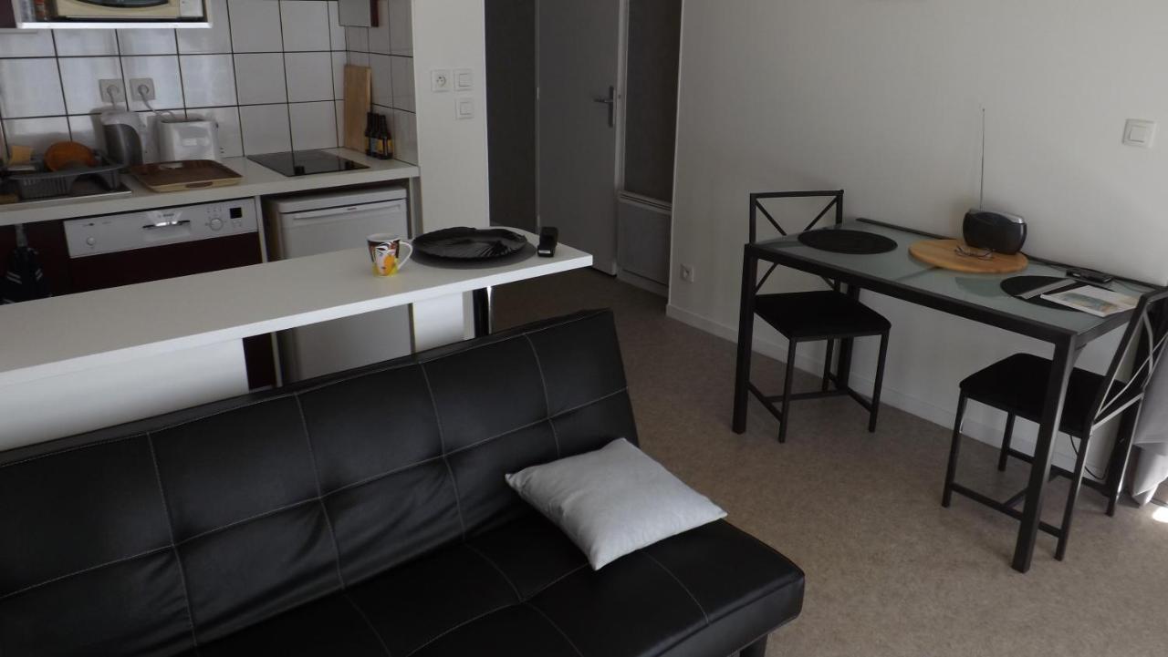 Appartement T2 ,parking privé,terrasse, 10 mns à pieds de la cité corsaire et ses plages Saint-Malo Extérieur photo