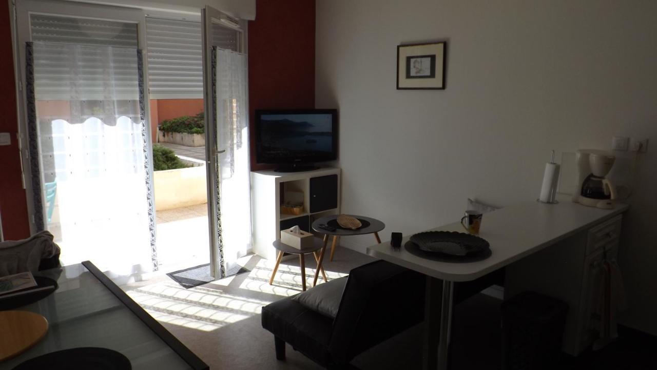 Appartement T2 ,parking privé,terrasse, 10 mns à pieds de la cité corsaire et ses plages Saint-Malo Extérieur photo